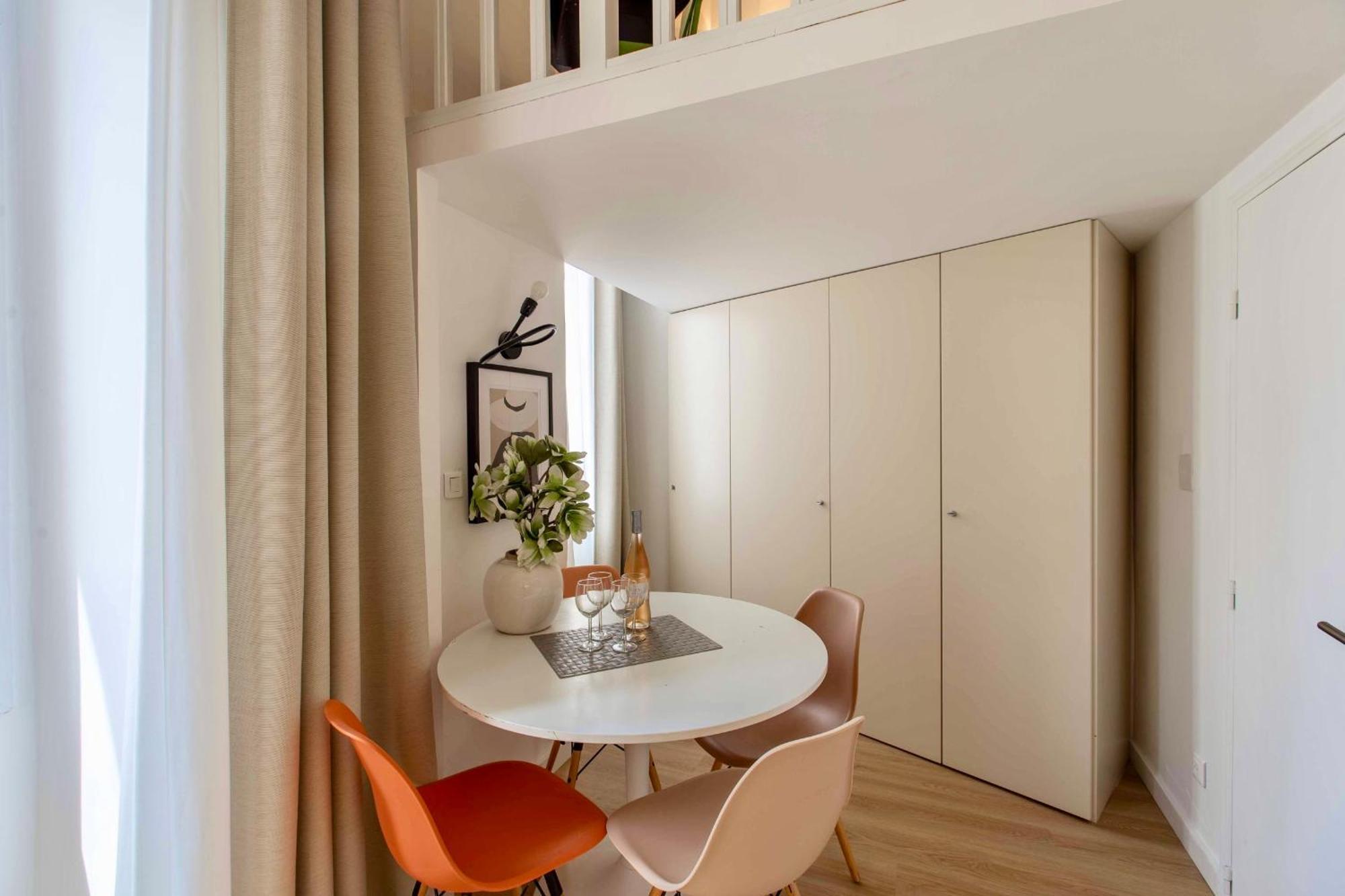 Suede Promenade Duplex Apartment At 1 Min From The Sea 2 Bathrooms Nisa Exterior foto