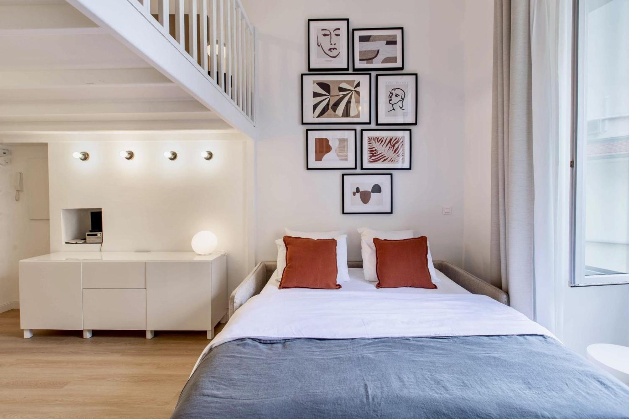 Suede Promenade Duplex Apartment At 1 Min From The Sea 2 Bathrooms Nisa Exterior foto