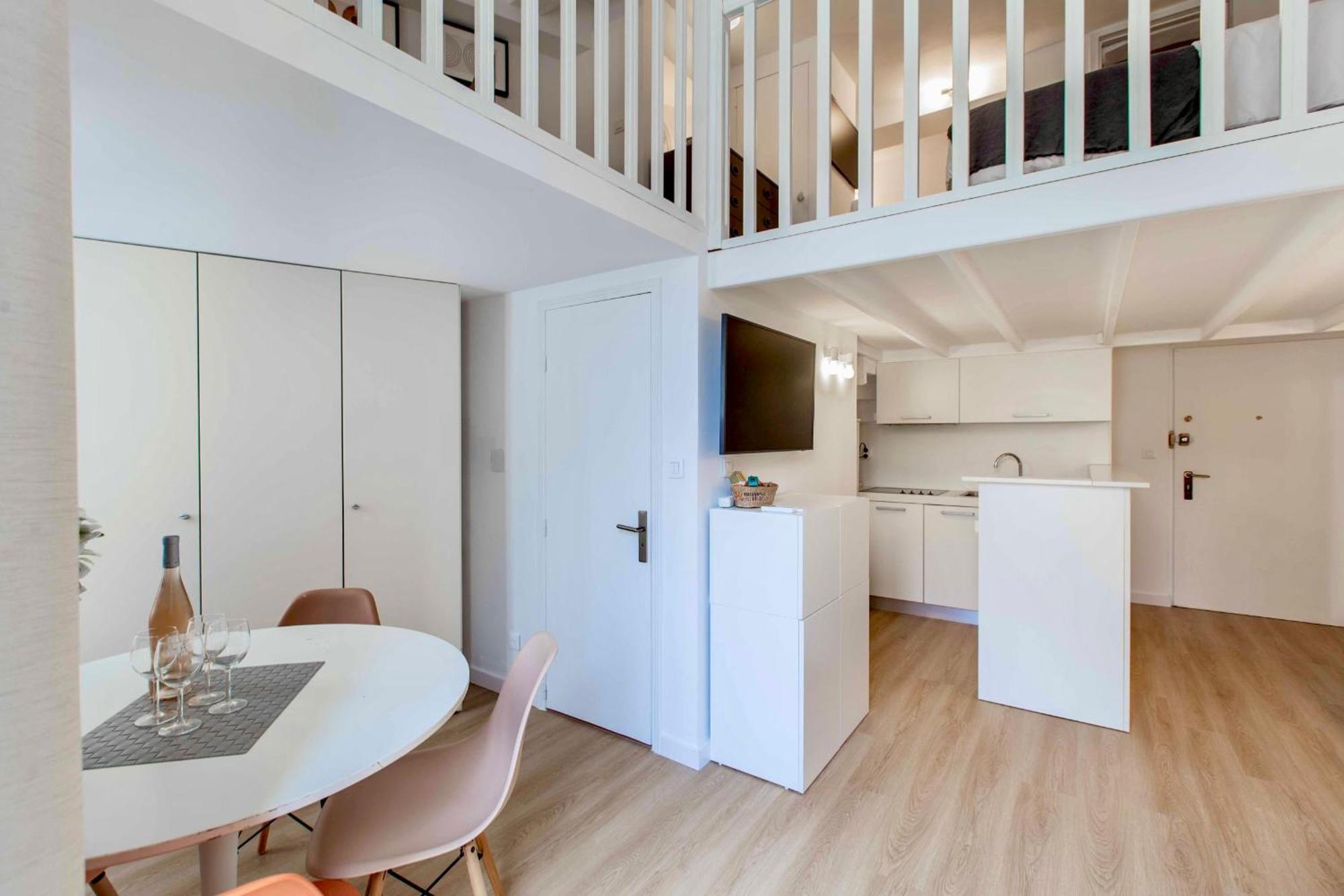Suede Promenade Duplex Apartment At 1 Min From The Sea 2 Bathrooms Nisa Exterior foto